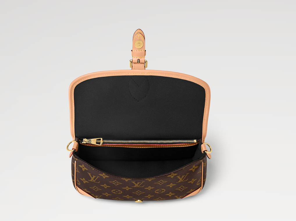 Louis Vuitton Diane Monogram